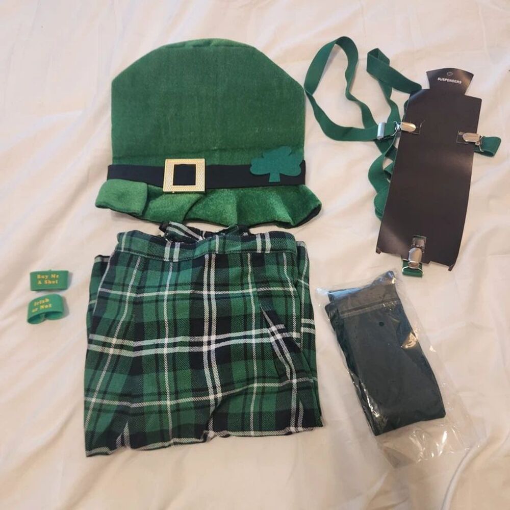 Men’s Evil Leprechaun Halloween Costume Set Kilt Hat Suspenders Socks New